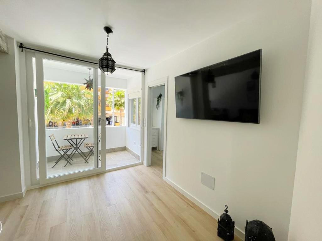Apartmán Paris Fashion - Torremolinos Exteriér fotografie